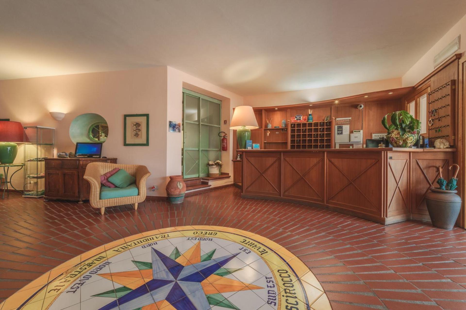 Hotel Lo Scirocco 페토바이아 외부 사진